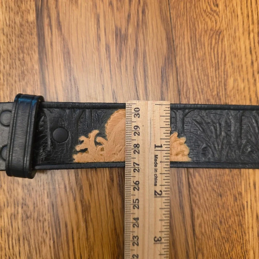 Mens Black Top Grain Leather Fishing Bass Embossed Belt Sz 42 44 No Buckle